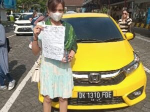 gallery customer car rental in bali dewa bali car scooter rental (10)